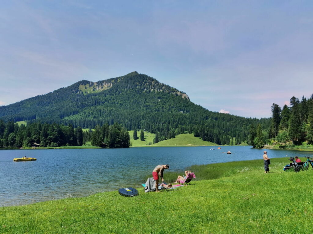 Am Spitzingsee baden mit Bergblick - ich zeige dir die besten Badestellen am See