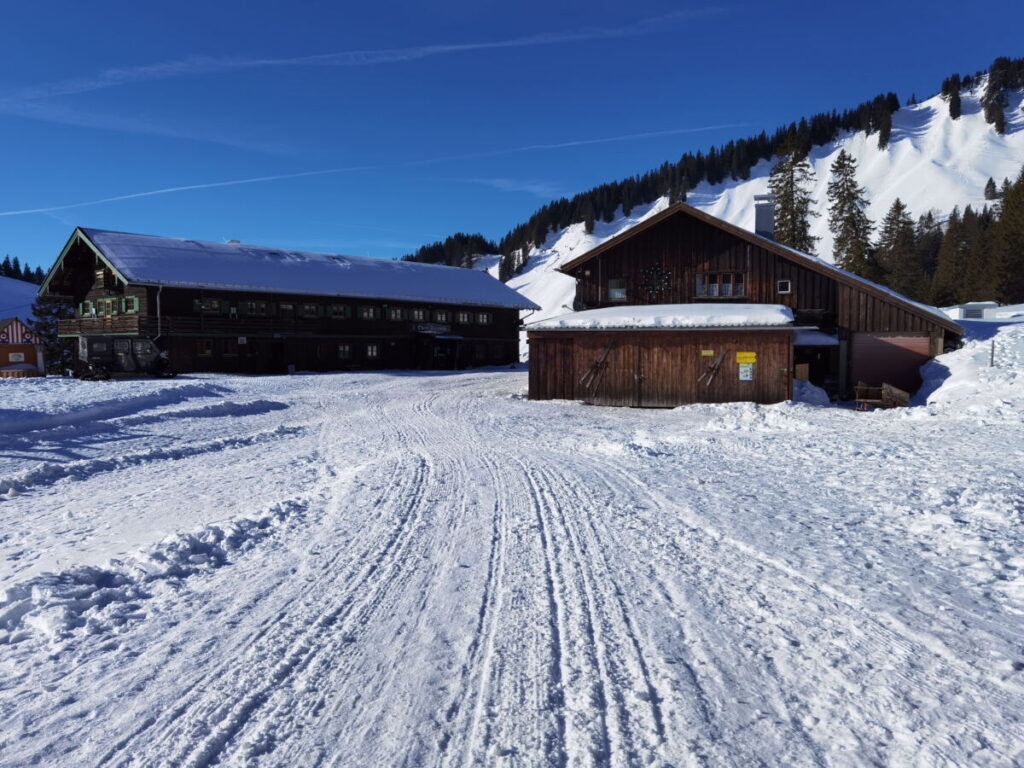 Die beliebte Spitzingsee Rodelbahn an der Oberen Firstalm