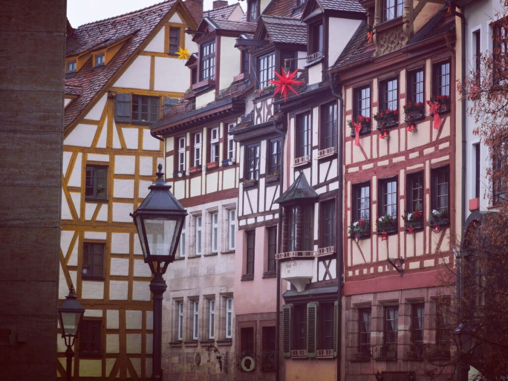 Ausflugsziele Bayern - die Fachwerkhäuser in der Weißgerbergasse Nürnberg